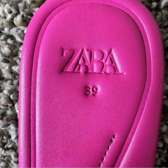 Zara Hot Pink Leather Slip On Sandals Womens 8.5 Beachy Flats Slides Casual - Picture 2 of 7